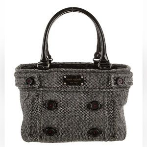 Kate Spade New York black & white knit shoulder bag/handbag.